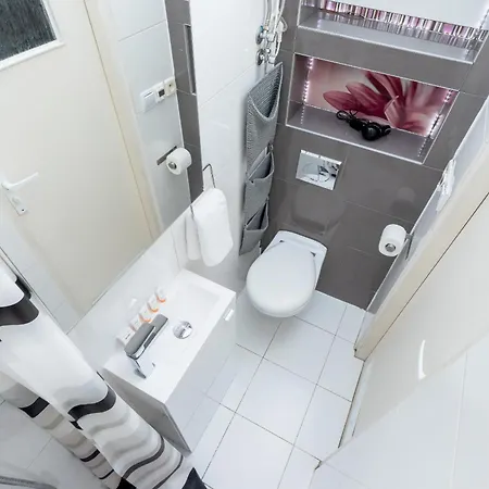 Two-level Micro Cracow Old Town By Renters Appartement Cracovie