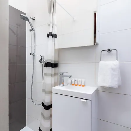 Two-level Micro Cracow Old Town By Renters アパート *