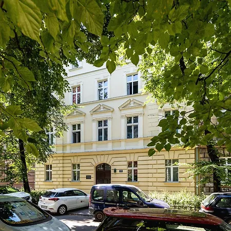 Two-level Micro Cracow Old Town By Renters Apartment